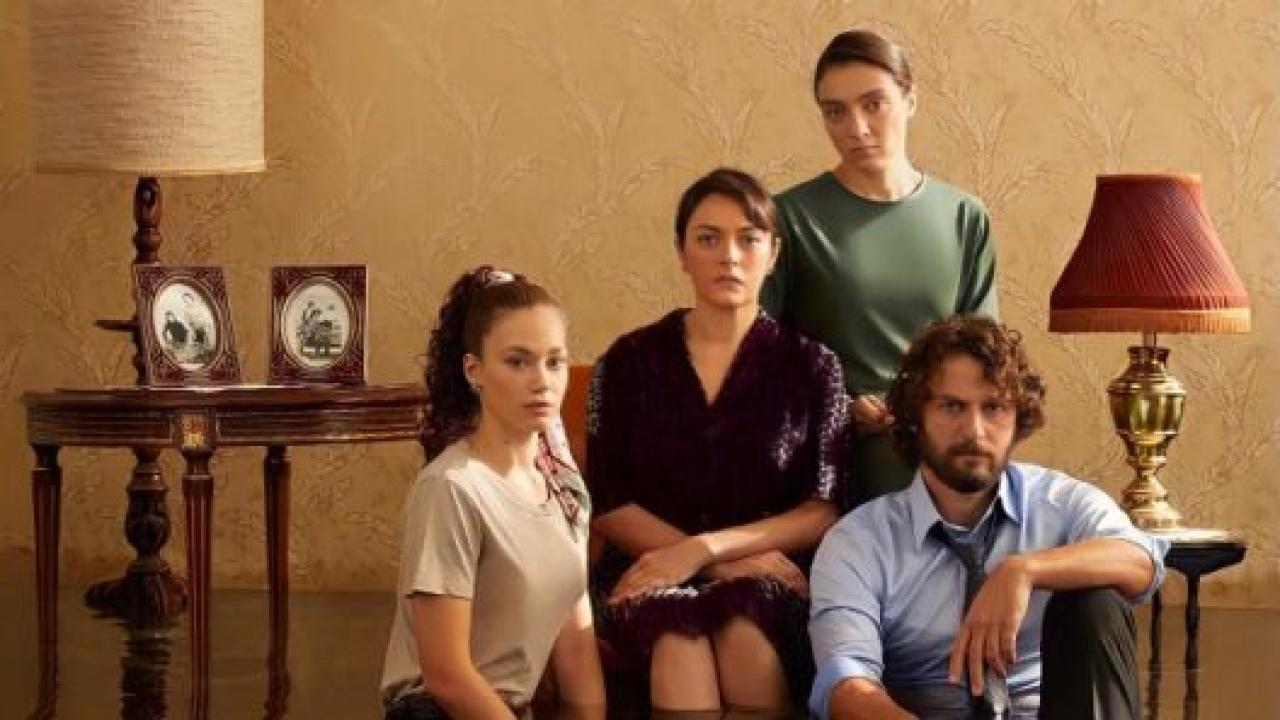 مسلسل شقة الابرياء الحلقة 49 مترجمة